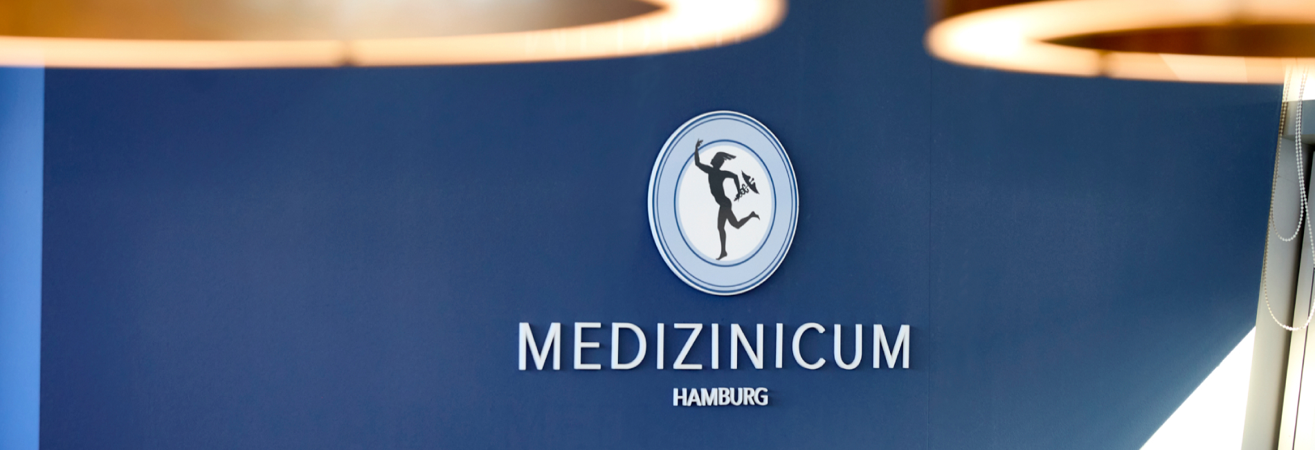 MEDIZINICUM-Wand-Logo